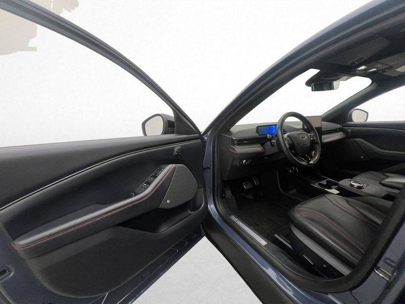 Ford Mustang Mach-E bild 11