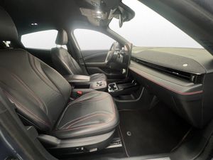 Ford Mustang Mach-E bild 28