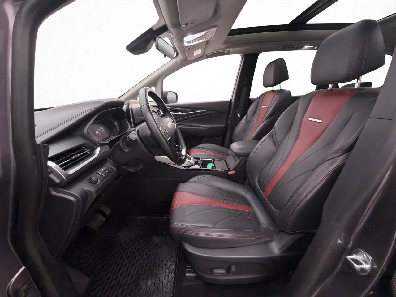 Vehicle image 10