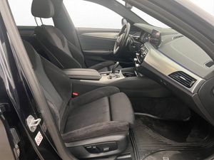BMW 530 bild 16