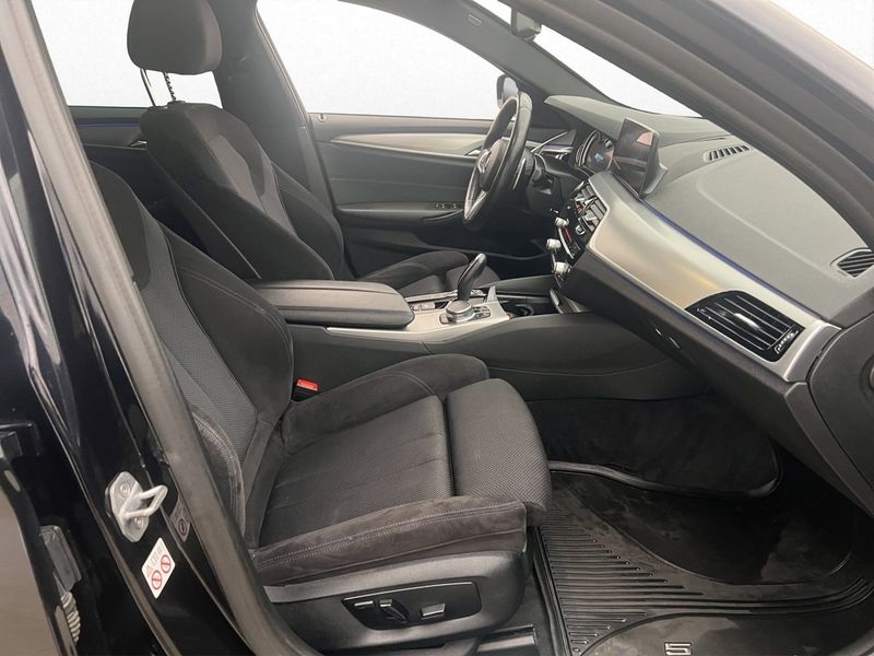 BMW 530 bild 16