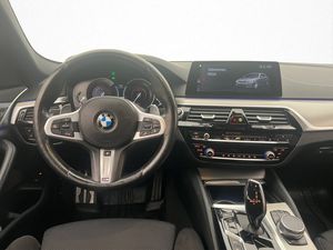 BMW 530 bild 11