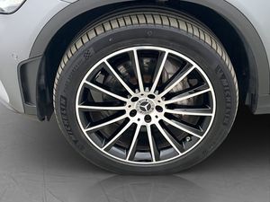 Mercedes GLC300 bild 35