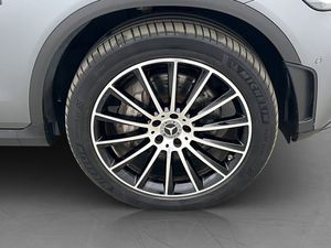 Mercedes GLC300 bild 38