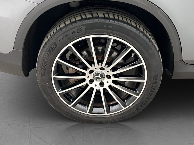 Mercedes GLC300 bild 37