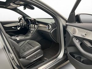 Mercedes GLC300 bild 29