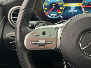 Mercedes GLC300 bild 16