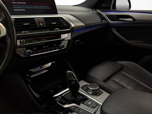 BMW X4 bild 25