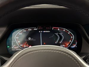 BMW X7 bild 16