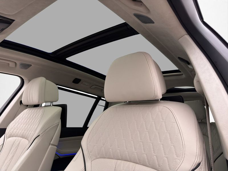 BMW X7 bild 10