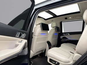 BMW X7 bild 29