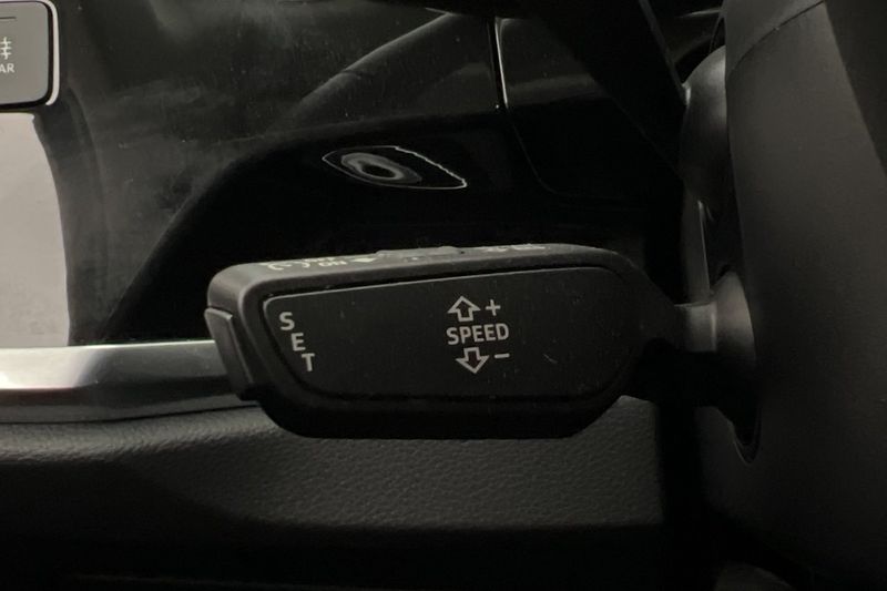 Audi Q3 bild 11