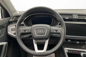 Audi Q3 bild 10