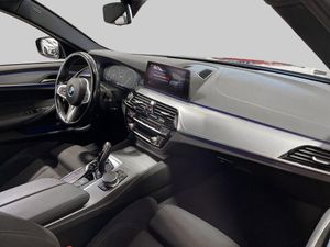 BMW 530 bild 9