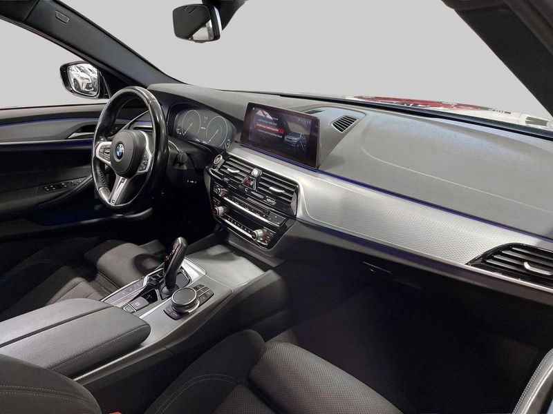 BMW 530 bild 9