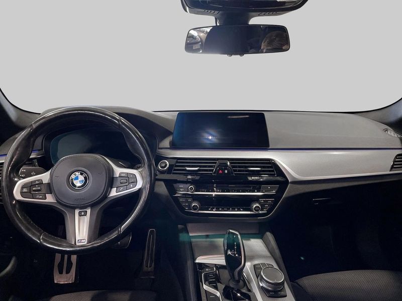 BMW 530 bild 11