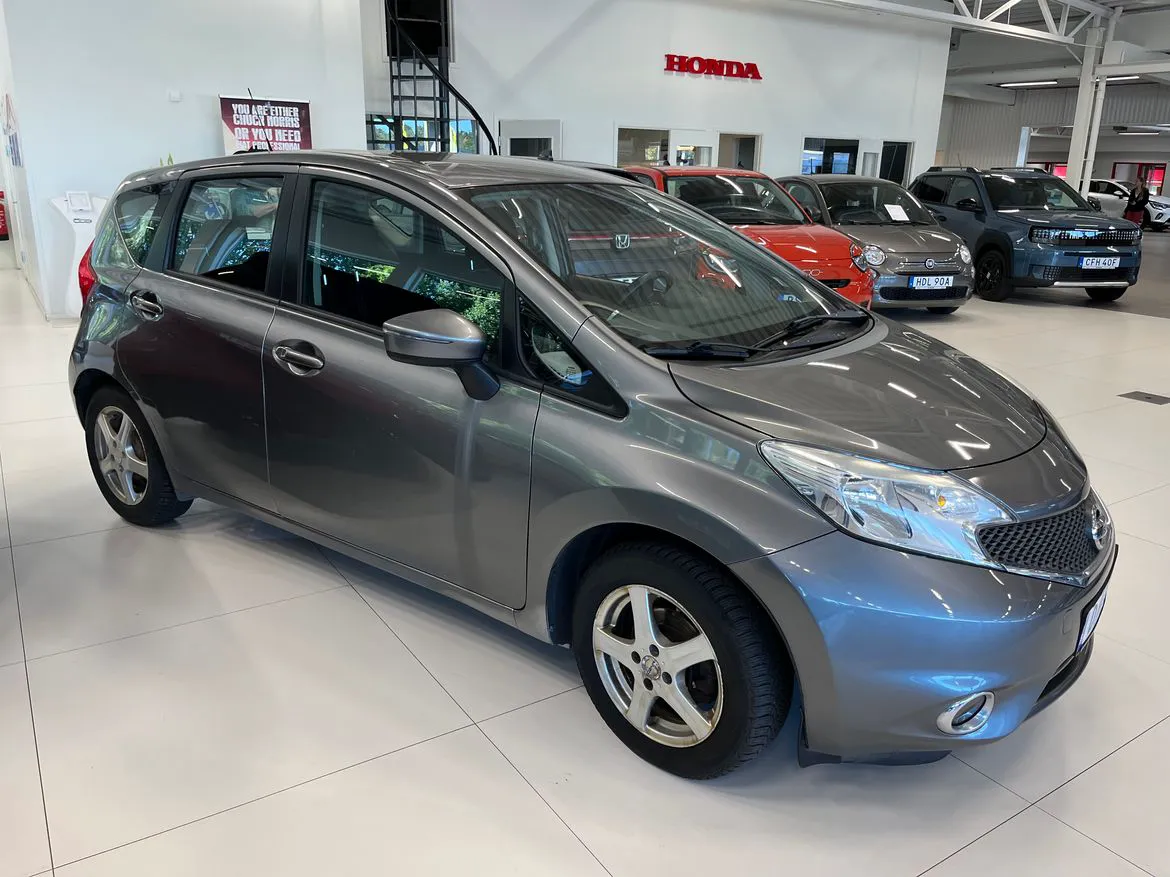 Vehicle image 1
