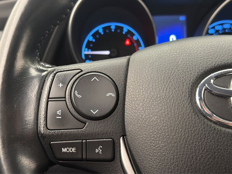 Toyota Auris bild 24
