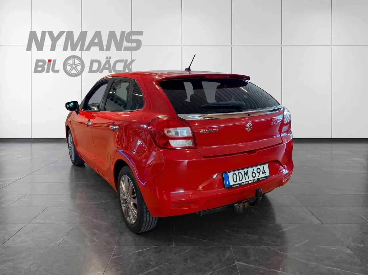 Vehicle image 3