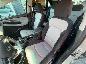 Hyundai i30 bild 9