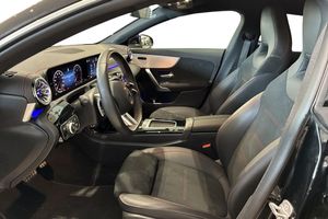 Mercedes CLA200 bild 8