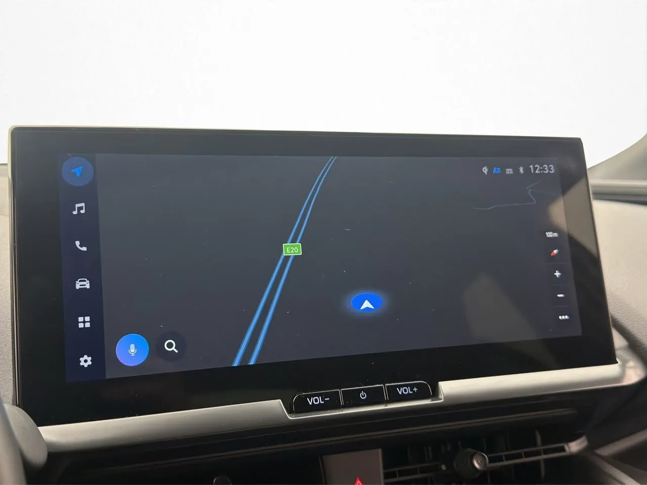Vehicle image 20