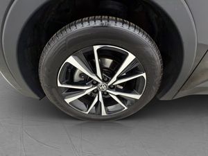 Toyota C-HR bild 32