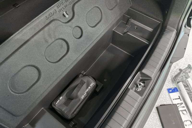 Kia K4 bild 13