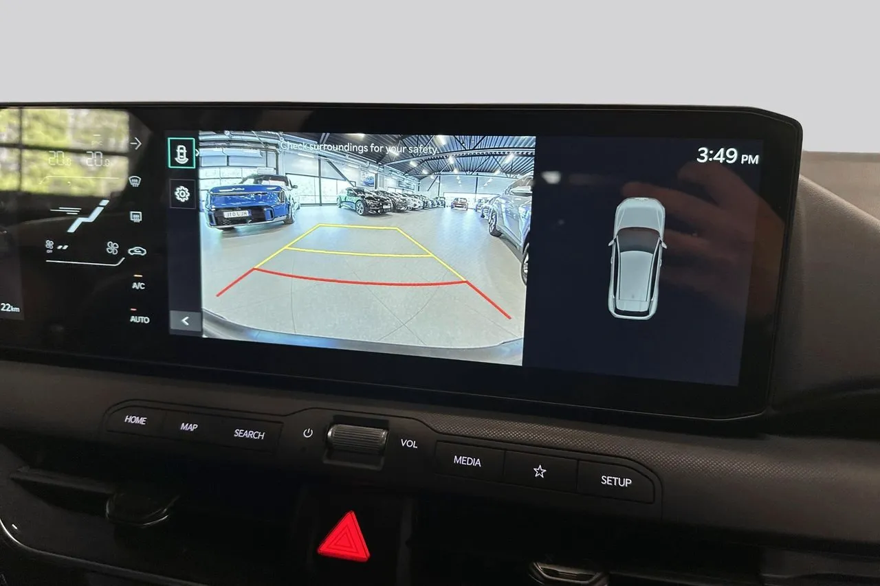 Vehicle image 20