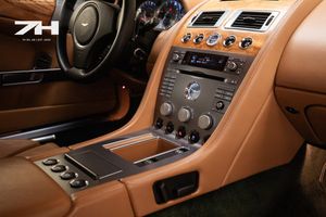 Aston Martin DB9 bild 14