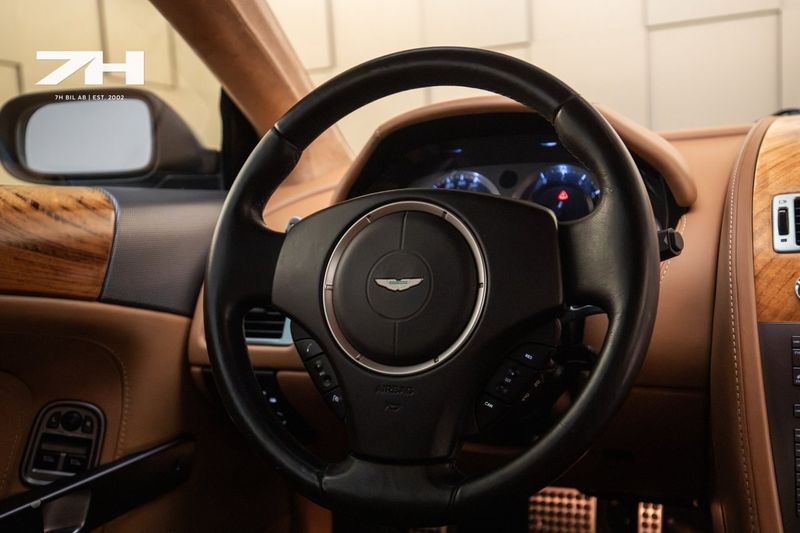 Aston Martin DB9 bild 11