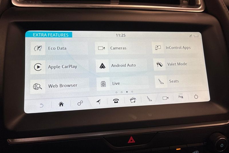 Jaguar E-Pace bild 24