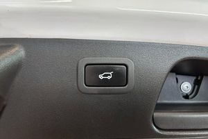Jaguar E-Pace bild 18