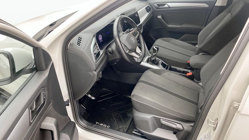 Volkswagen T-Roc bild 8
