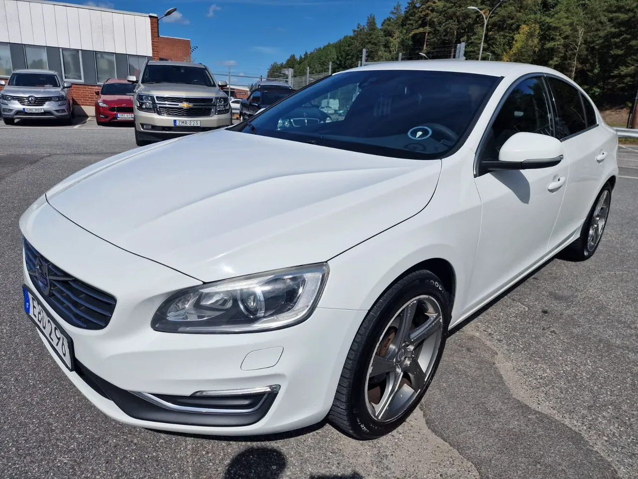 Vehicle image 1