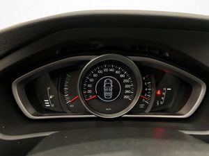 Volvo V40 bild 14