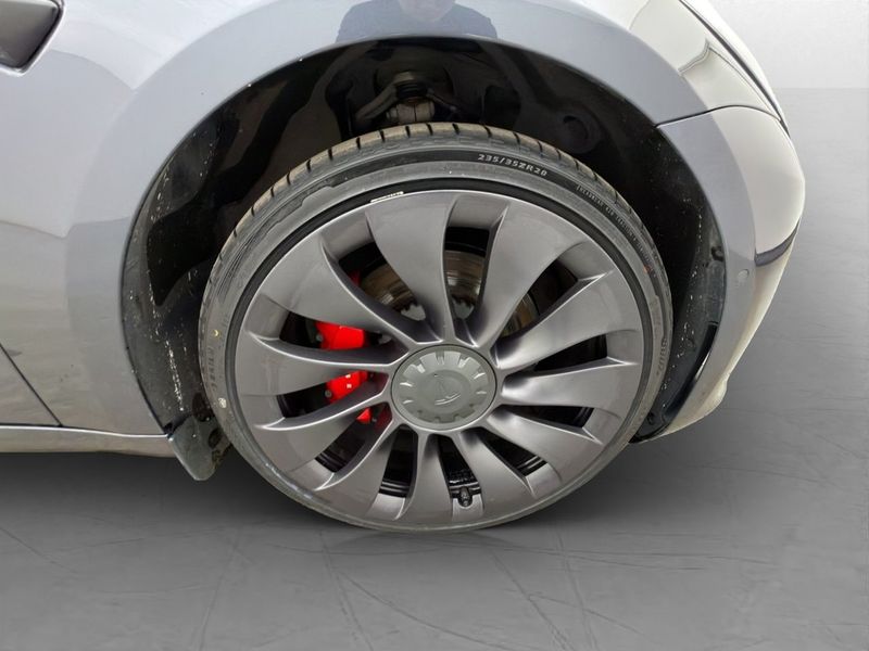 Tesla Model 3 bild 32
