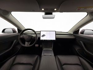 Tesla Model 3 bild 12