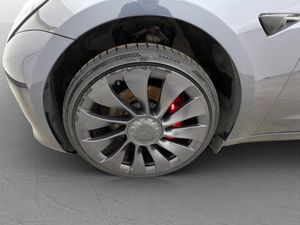 Tesla Model 3 bild 29