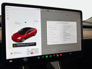 Tesla Model 3 bild 17