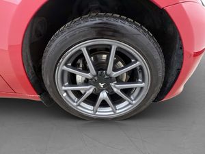 Tesla Model 3 bild 27