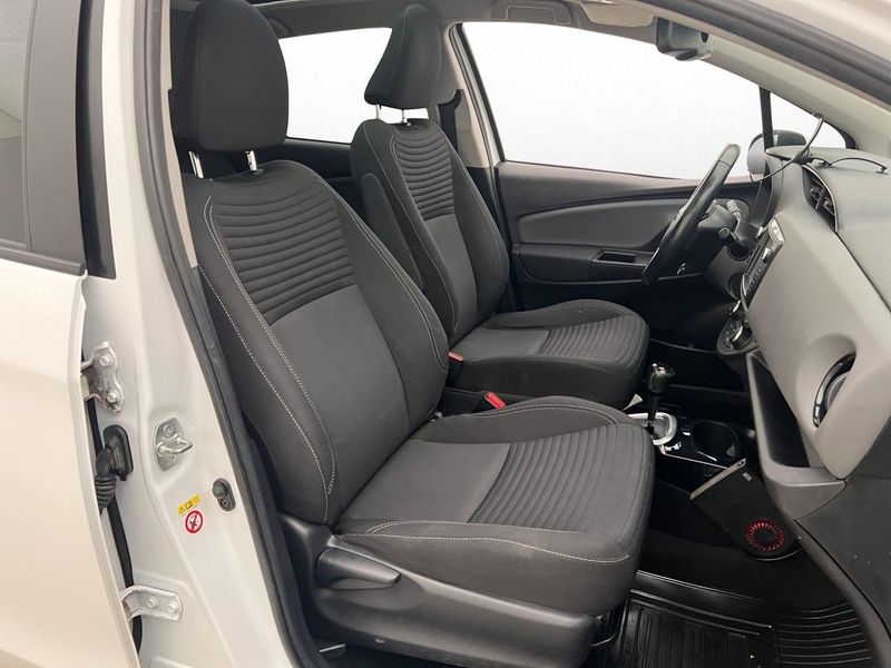 Toyota Yaris bild 21