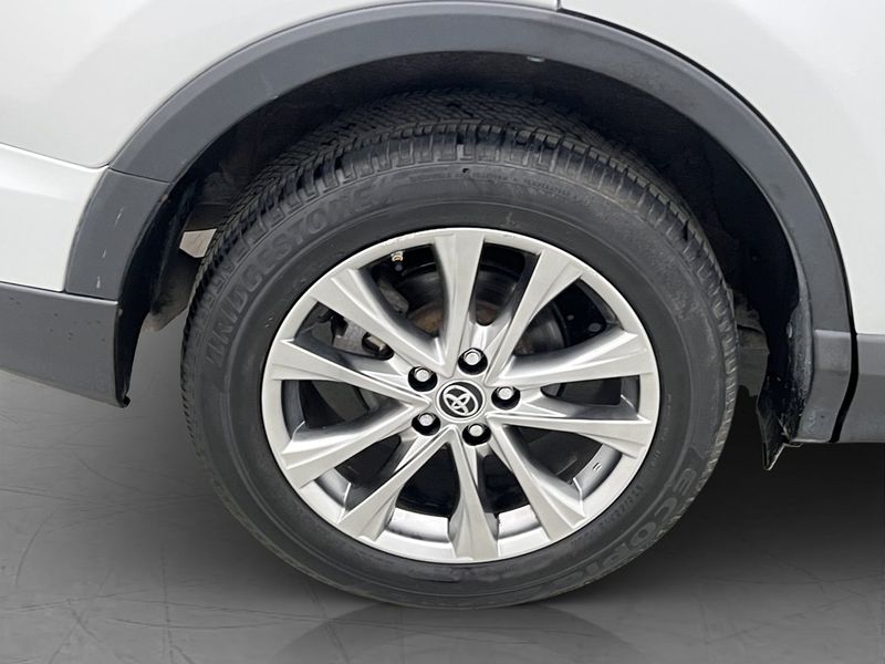 Toyota RAV4 bild 29