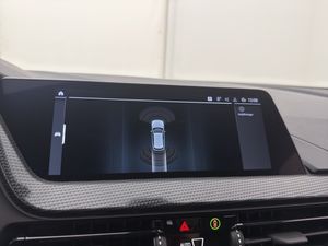 BMW 118 bild 18