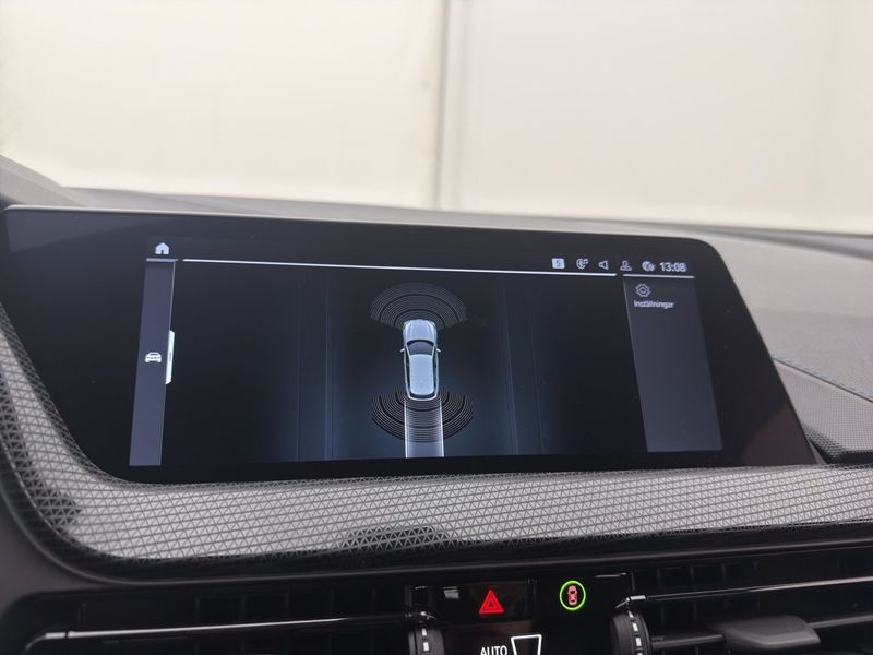 BMW 118 bild 18