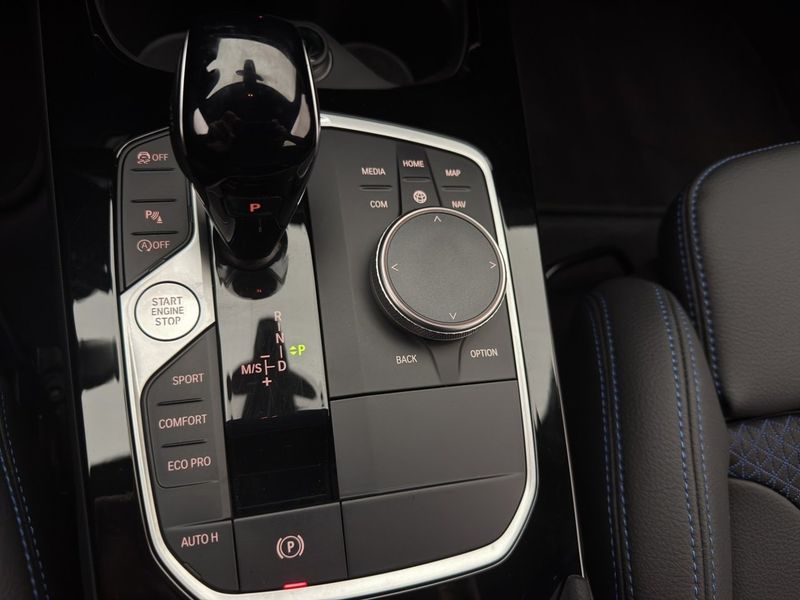 BMW 118 bild 23