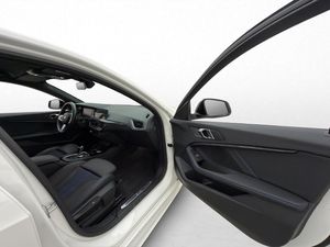 BMW 118 bild 25