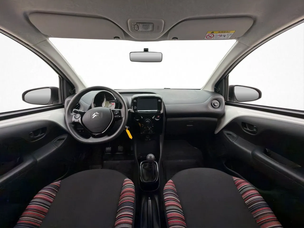 Vehicle image 11
