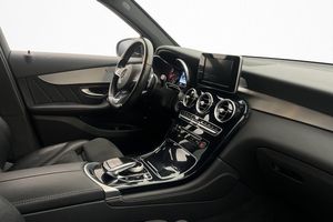 Mercedes GLC220 bild 18