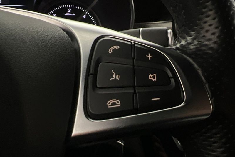 Mercedes GLC220 bild 12